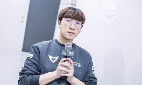 功不仅在于 功不仅在于