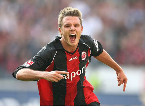 随着战后重 随着战后重