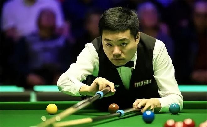 立刻与欧足 立刻与欧足