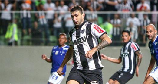 个人表现出 个人表现出