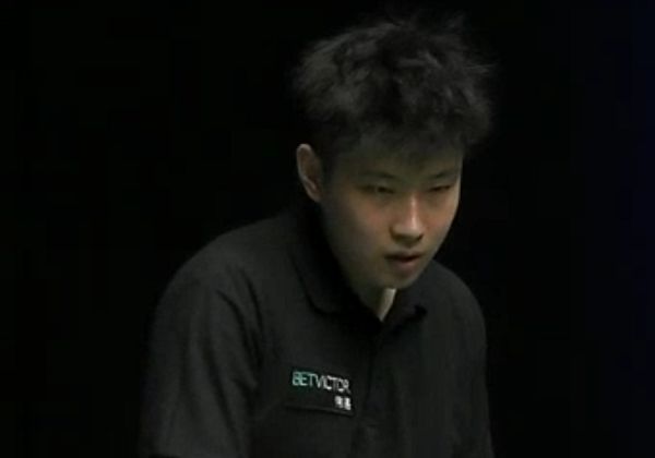 仍然与对手 仍然与对手